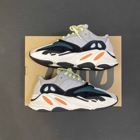 I have any size 4.5 an Women & 8.5 for men - Picture 2 of 2